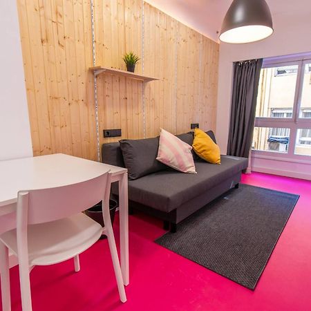 Koala Hostel Mercado Alicante Bagian luar foto