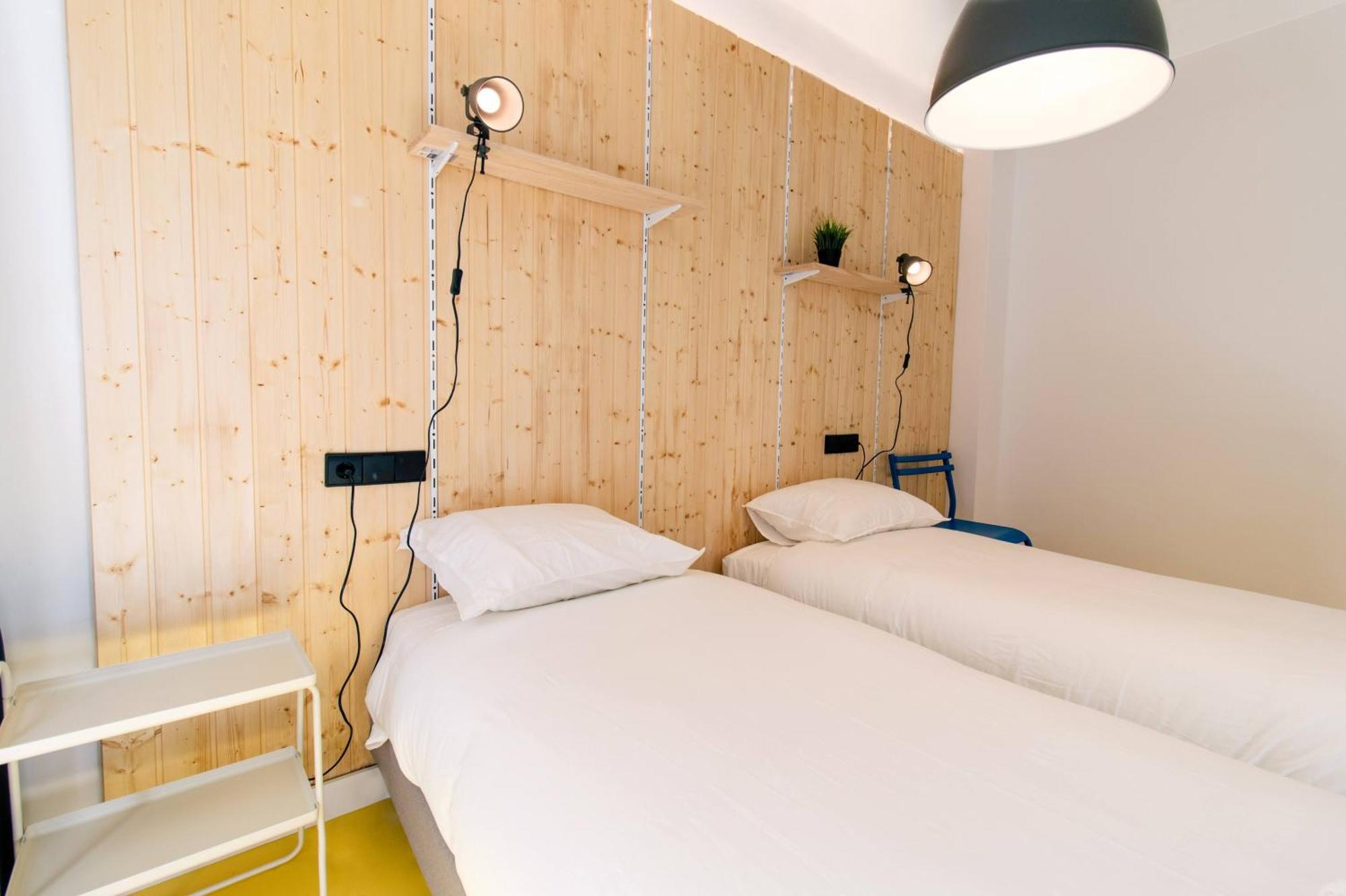 Koala Hostel Mercado Alicante Bagian luar foto