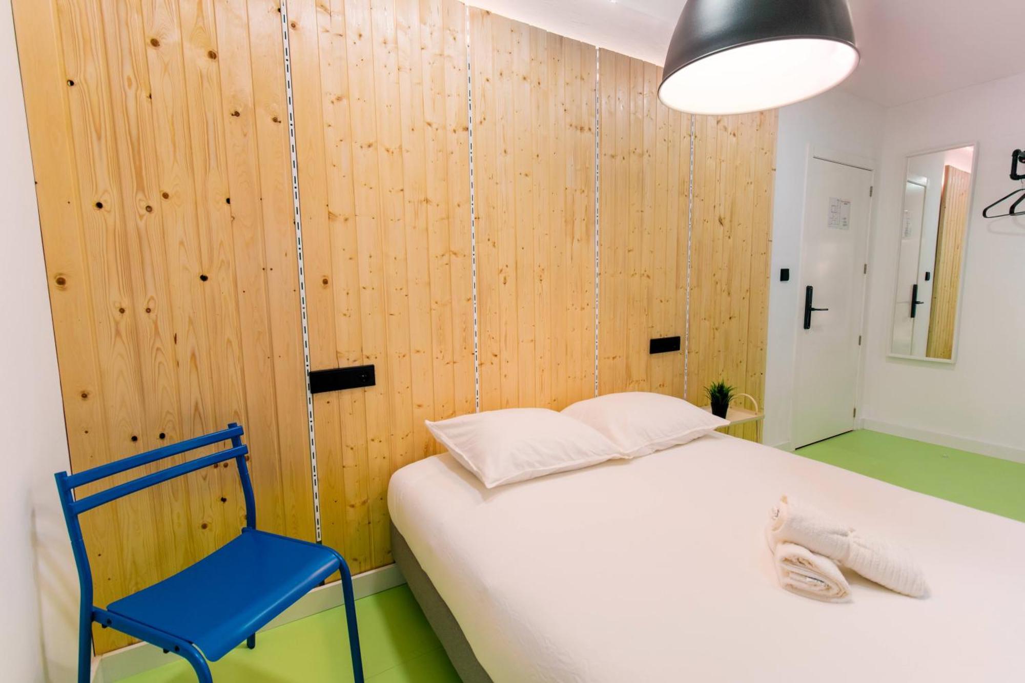Koala Hostel Mercado Alicante Bagian luar foto
