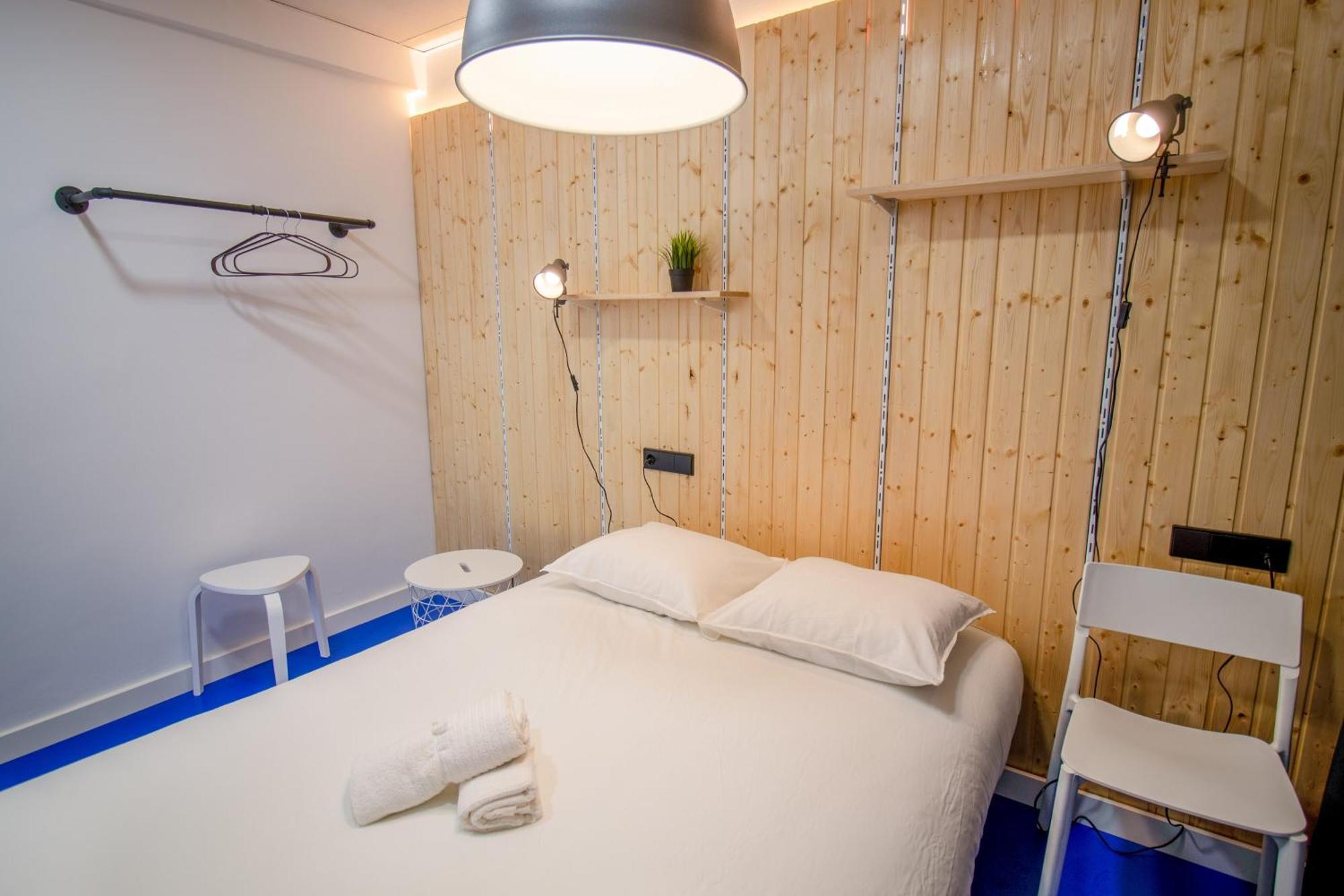 Koala Hostel Mercado Alicante Bagian luar foto