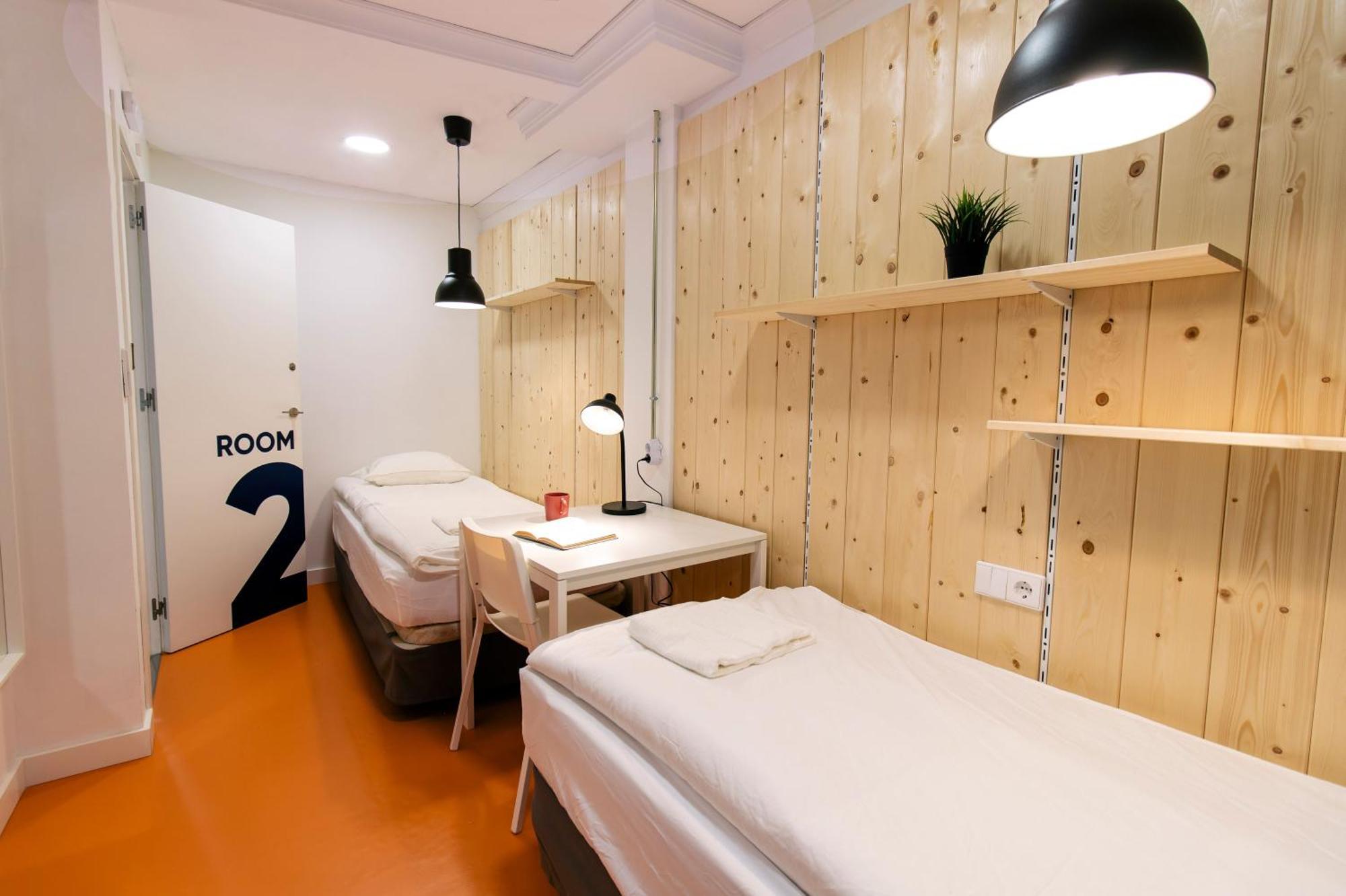 Koala Hostel Mercado Alicante Bagian luar foto
