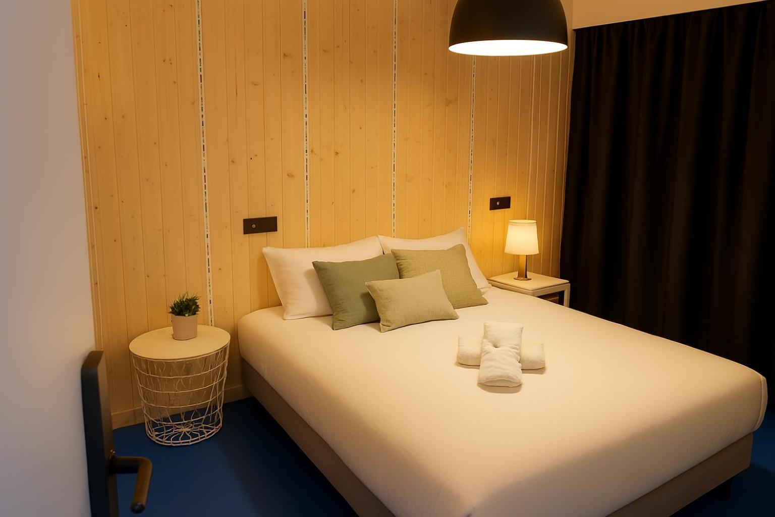 Koala Hostel Mercado Alicante Bagian luar foto